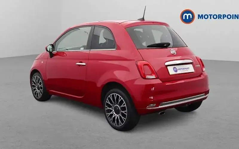 Used Fiat 500 69 HP (50 kW) 2023 Red Hatchback