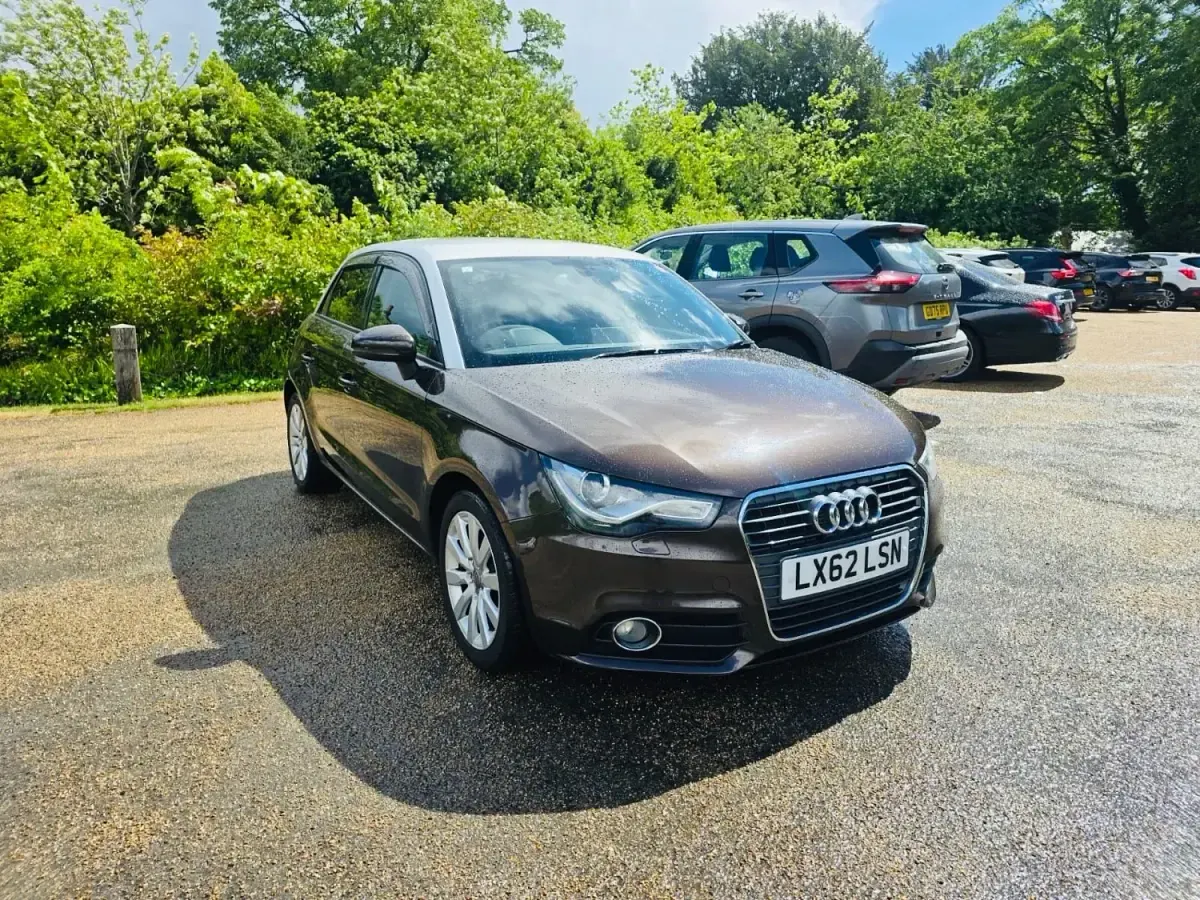 Begagnad Audi A1 2013 Brun Halvkombi