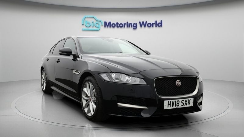 Used 2018 Jaguar XF R-Sport Sedan | £13,000 (Fair price) - Image 1/4