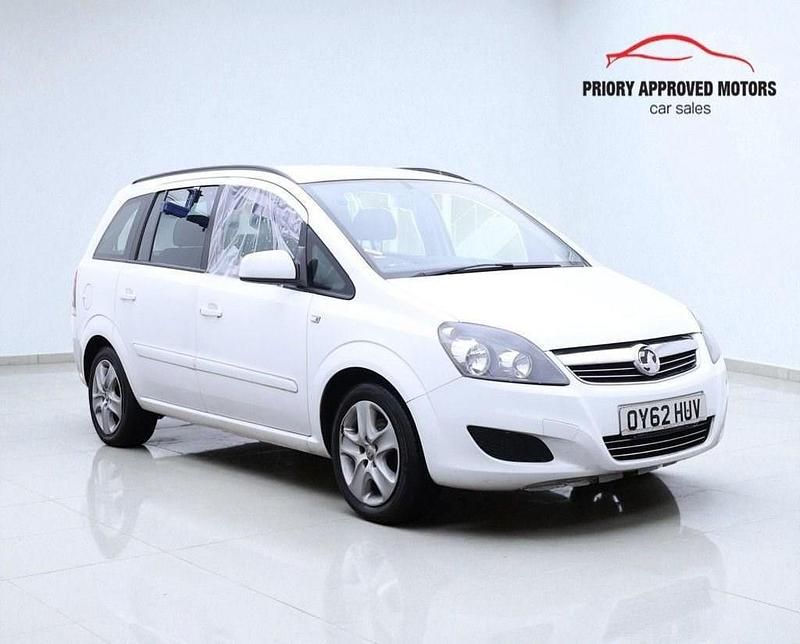 White Used 2013 Vauxhall Zafira MPV | £2,199 (Good price) - Image 1/4
