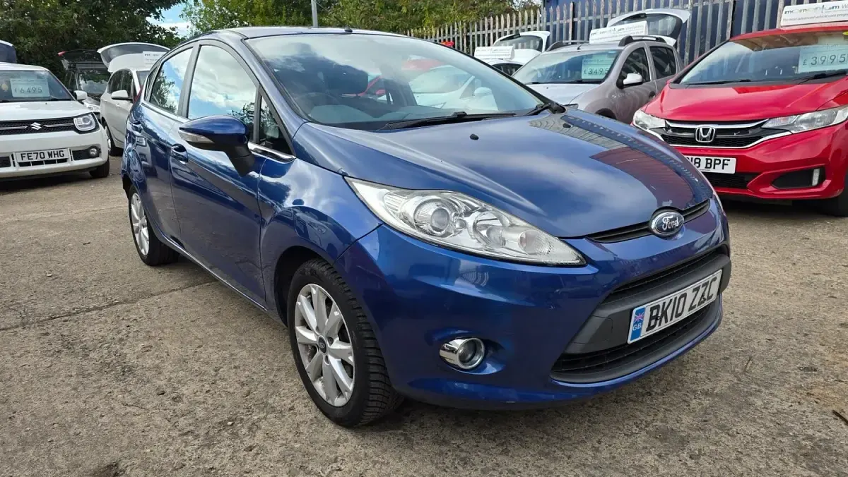 Used Ford Fiesta Zetec 2010 Blue Hatchback