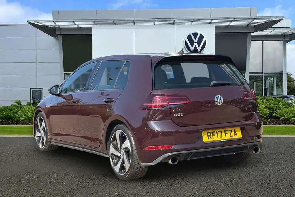 Used VW Golf VII GTI 230 HP (169 kW) 2017 Black Hatchback
