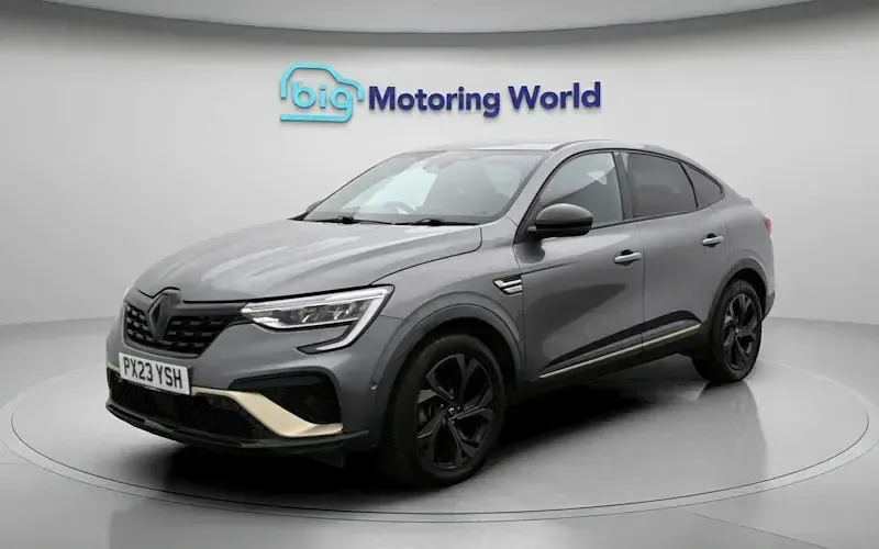 Used Renault Arkana Engineered 145 HP (106 kW) 2023 Grey SUV