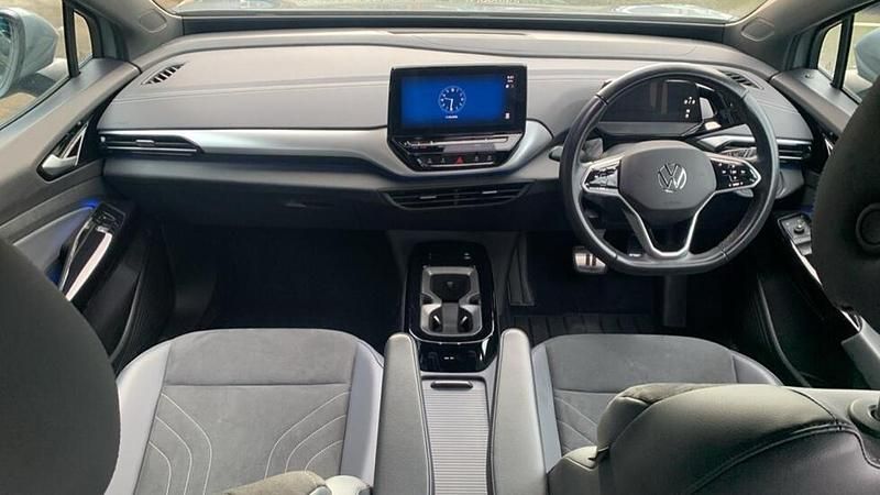 Used VW ID.4 Pure 107 kW (146 HP) 2023 Blue SUV