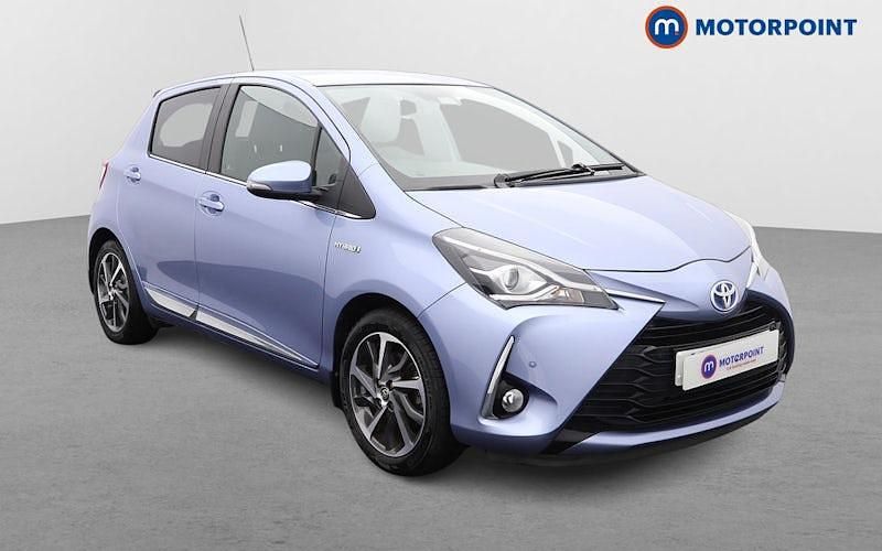 Used 2020 Toyota Yaris Hybrid Hatchback | £12,199 (Good price) - Image 1/4