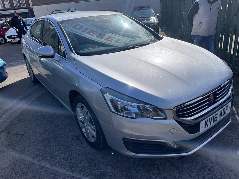 Second-hand Peugeot 508 Active 120 CP (88 kW) 2016 Argintiu Berlinǎ