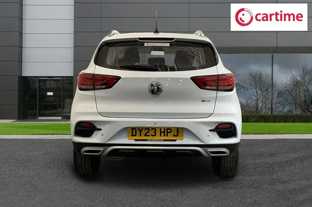 Used MG ZS Excite 106 HP (77 kW) 2023 White SUV