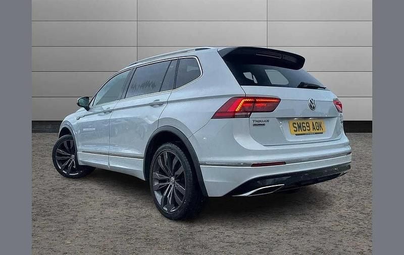 Used VW Tiguan Allspace R-line 190 HP (139 kW) 2019 Silver SUV