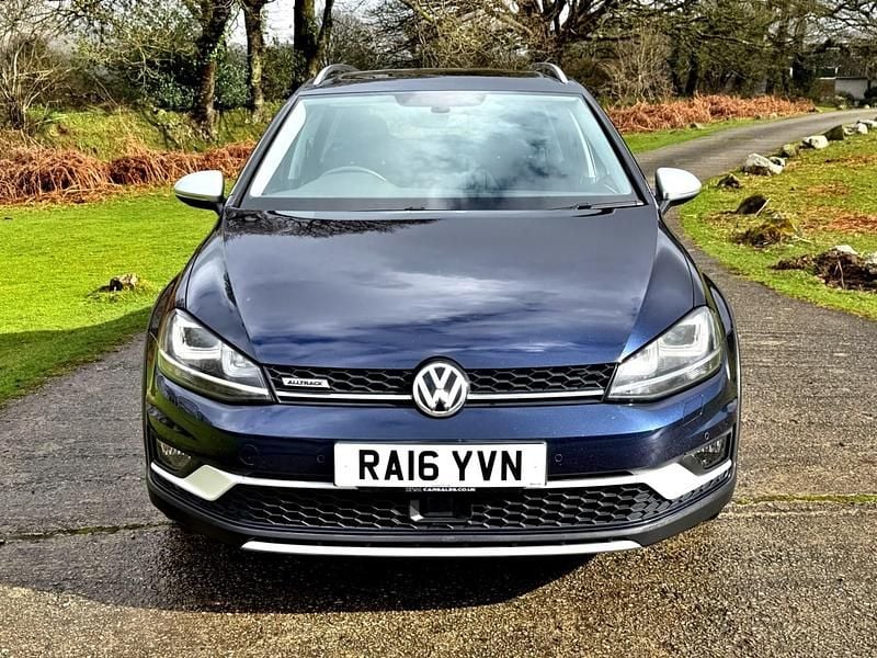 Used VW Golf VII 2016 Blue Estate