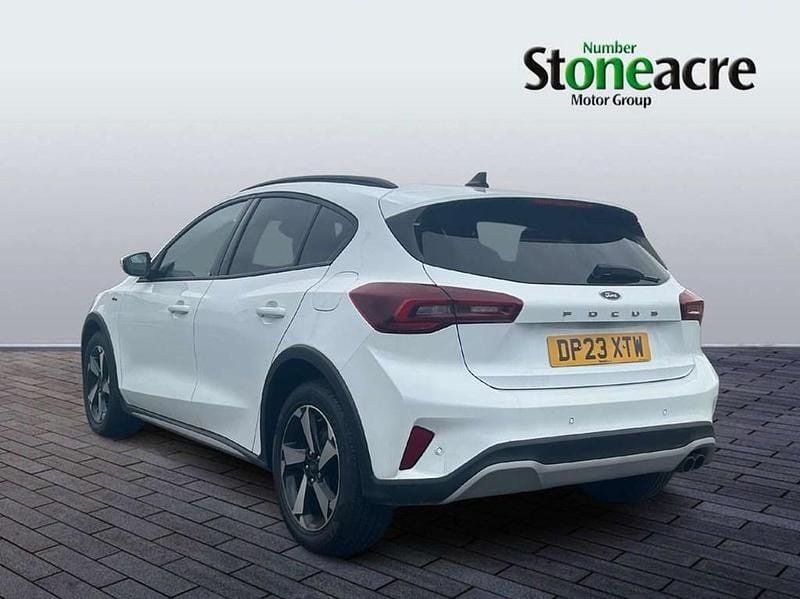 Used Ford Focus Active 125 HP (91 kW) 2023 White Hatchback