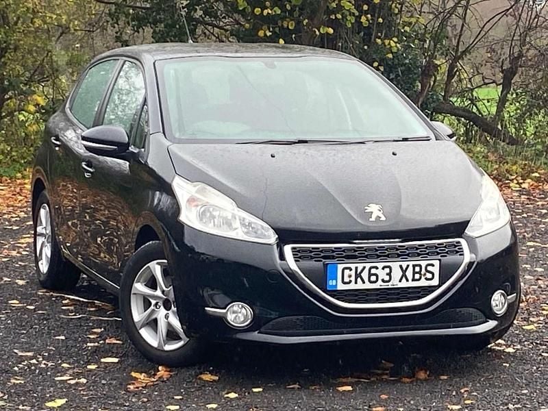 Black Used 2014 Peugeot 208 Active Hatchback | £2,250 (Good price) - Image 1/4