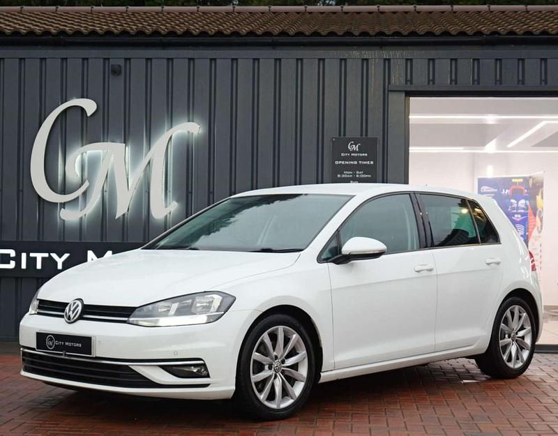 Usado VW Golf VII GT 150 HP (110 kW) 2017 Branco Citadino