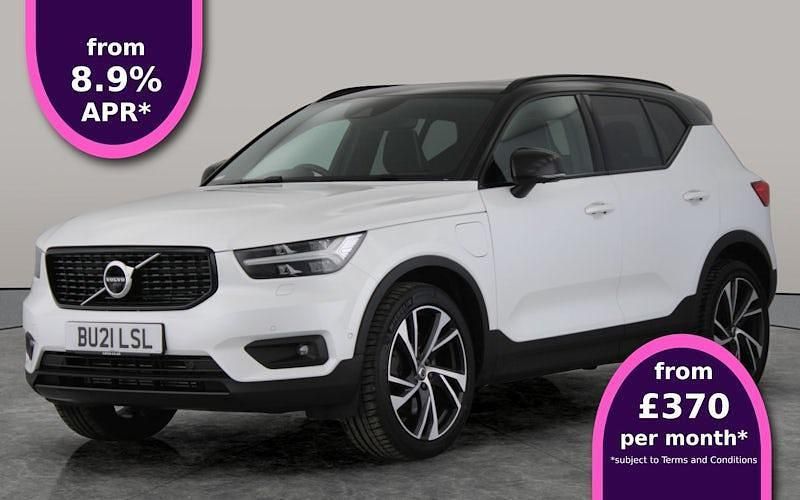 Used 2022 Volvo XC40 R-Design Pro SUV | £23,976 (Fair price) - Image 1/2