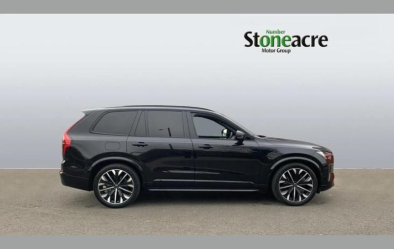 Used Volvo XC90 Ultra 449 HP (330 kW) 2025 Black SUV