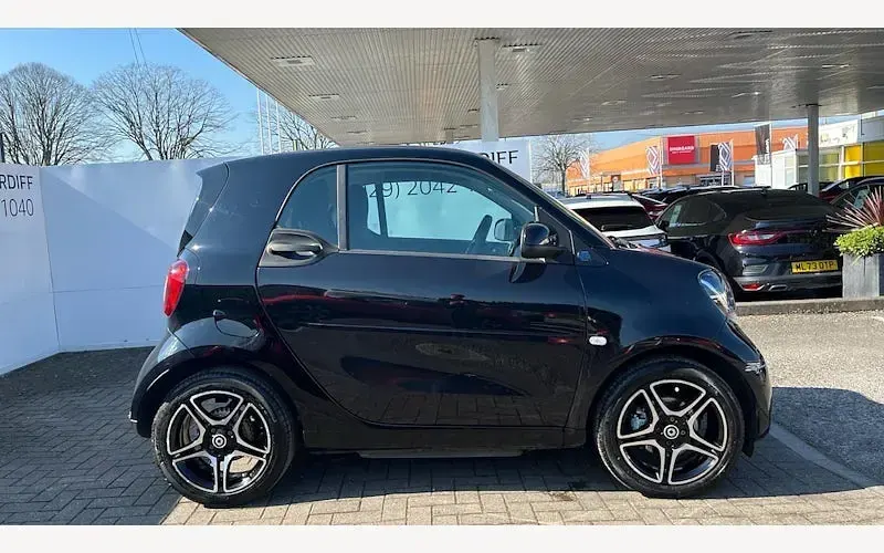 Used Smart ForTwo Electric Drive Premium 60 kW (82 HP) 2020 Coupe