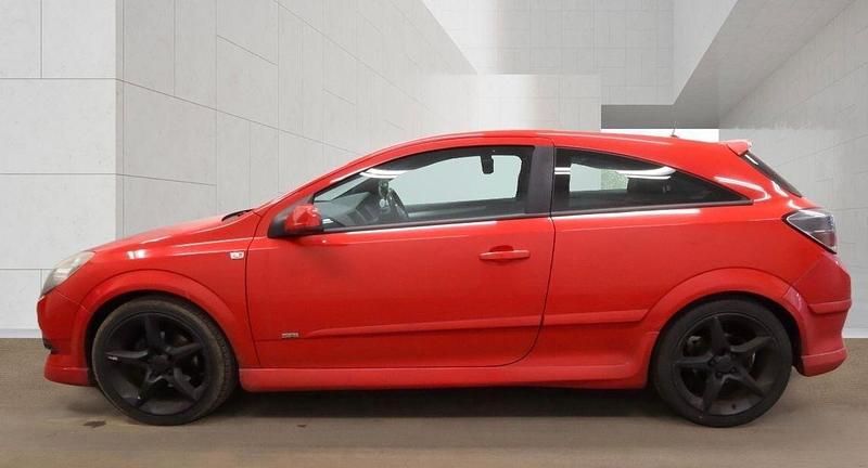 Used Vauxhall Astra SRi 2007 Red Hatchback