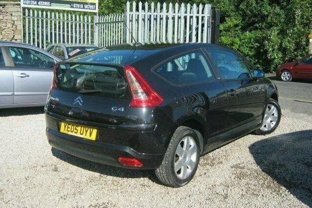 Used Citroën C4 90 HP (66 kW) 2005 Hatchback