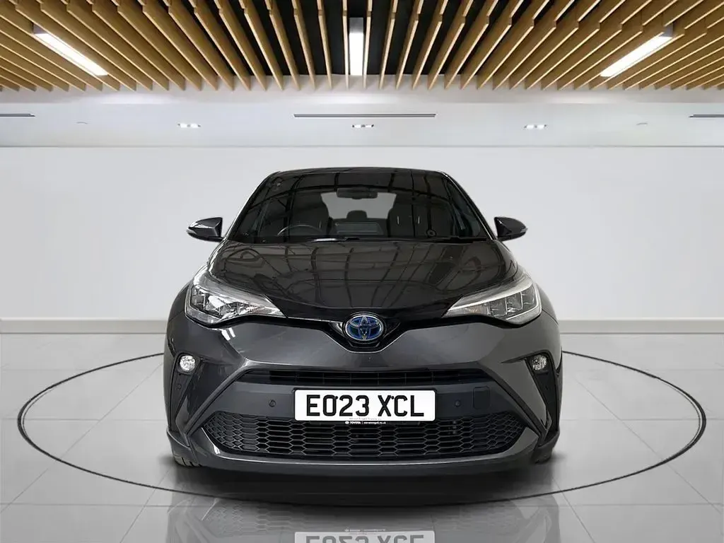 Used Toyota C-HR Design 122 HP (89 kW) 2023 Grey SUV