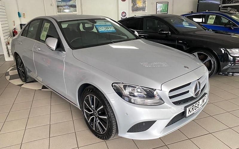 Used Mercedes C200 SE 184 HP (135 kW) 2020 Sedan