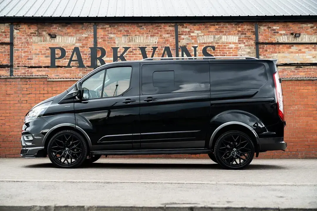 Used Ford Transit Custom Active 130 HP (95 kW) 2021 Black Van