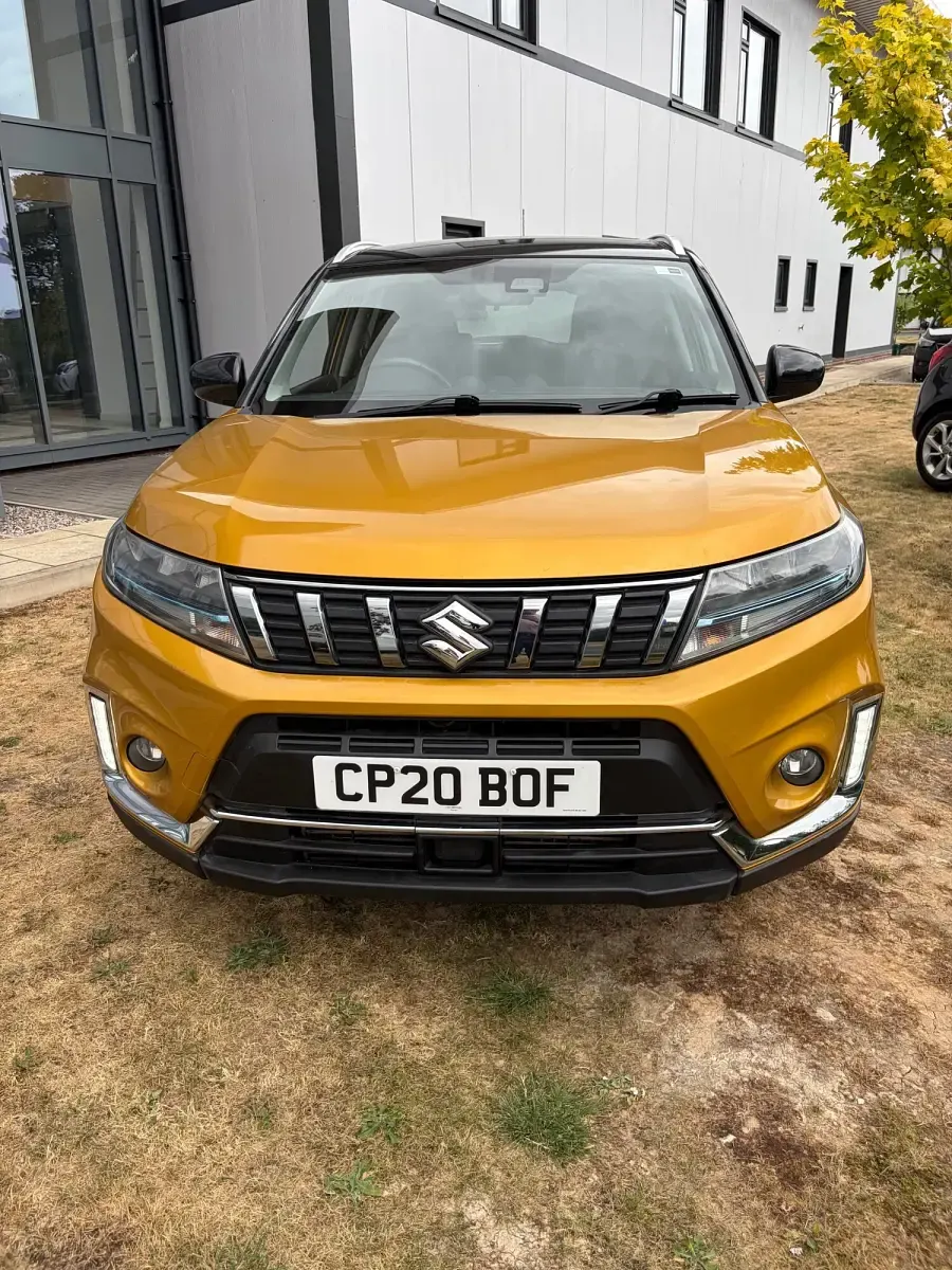 Used Suzuki Vitara SZ-T 129 HP (94 kW) 2020 Yellow SUV