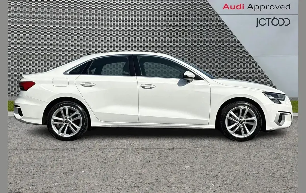 Used Audi A3 Sport 147 HP (108 kW) 2022 White Sedan