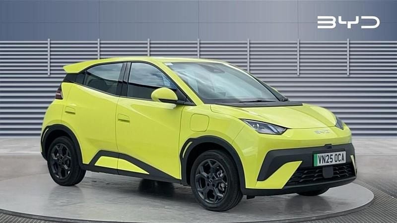 Green New 2025 BYD Dolphin Boost Hatchback | £17,836 (Good price) - Image 1/3