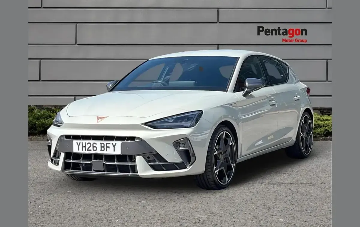 Used Cupra Leon 200 HP (147 kW) 2026 Grey Hatchback