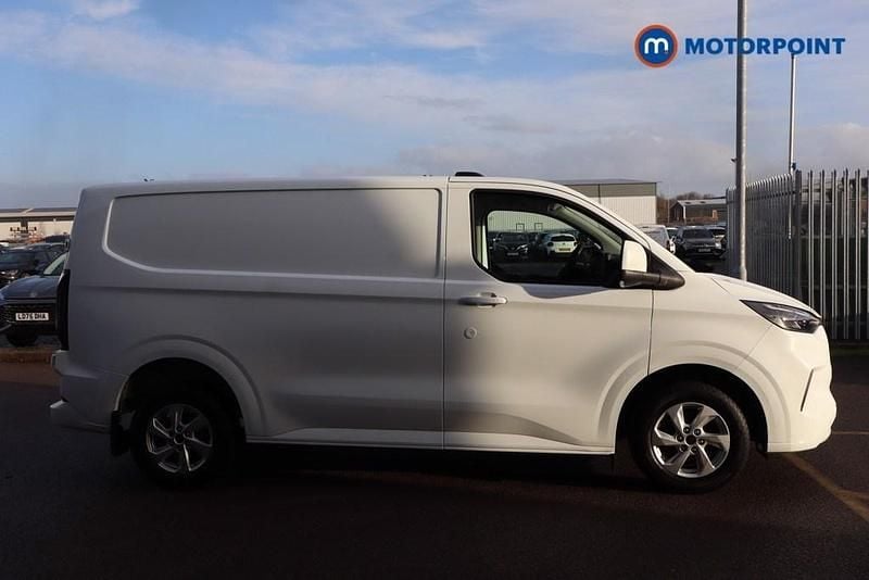 Used Ford Transit Custom Limited 136 HP (100 kW) 2024 White Van