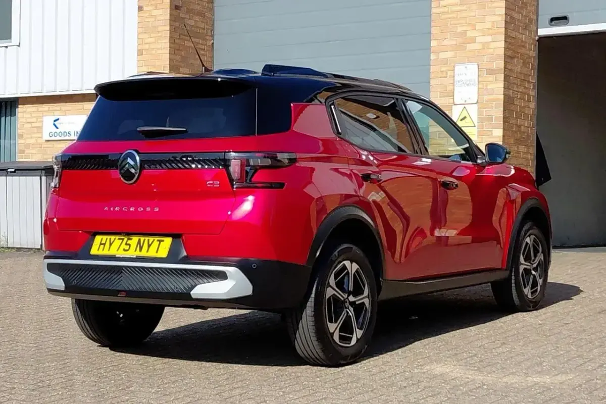 Used Citroën C3 Aircross 99 HP (72 kW) 2025 Red SUV