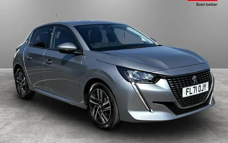 Used Peugeot 208 Allure 102 HP (75 kW) 2021 Hatchback