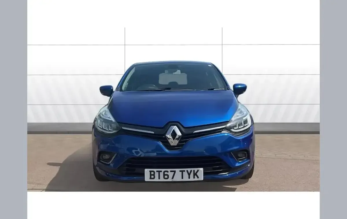 Used Renault Clio Dynamique 90 HP (66 kW) 2017 Blue Hatchback