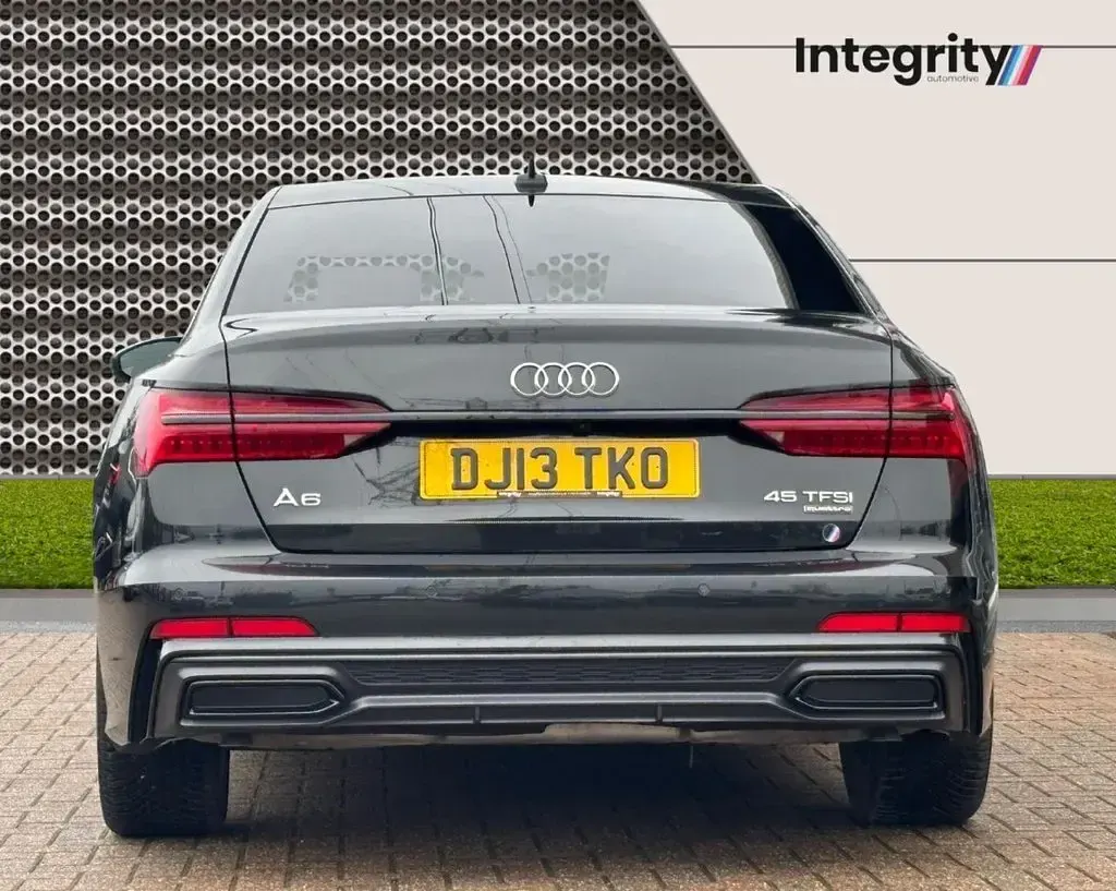 Used Audi A6 Black Edition 245 HP (180 kW) 2019 Grey Sedan