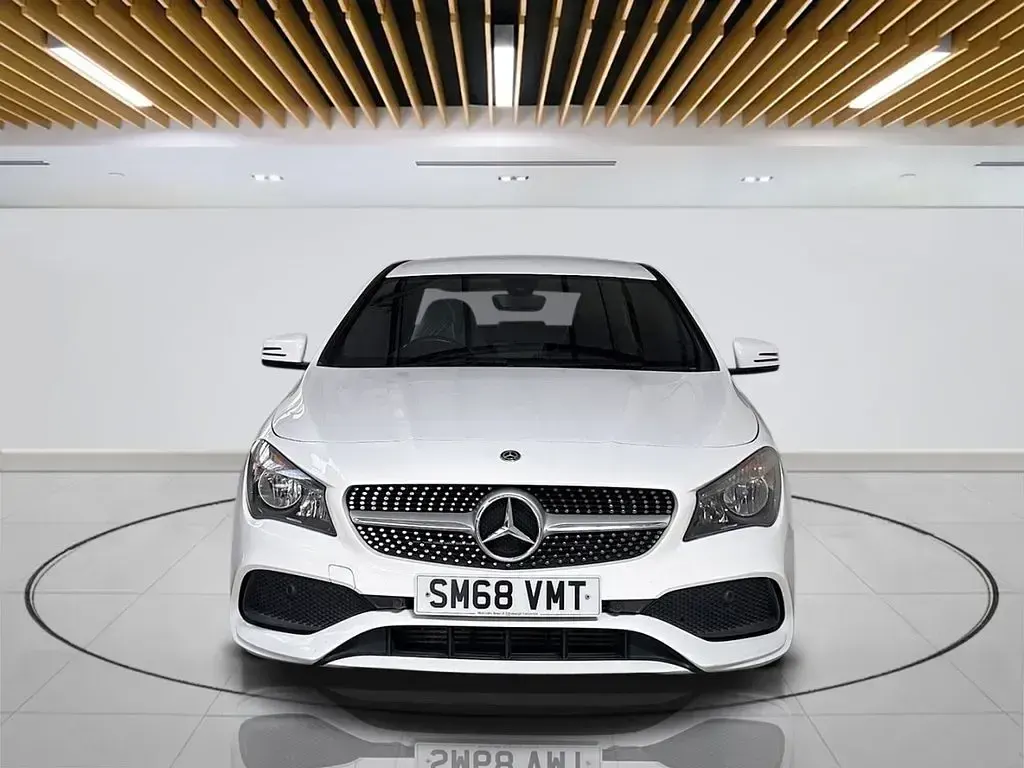 Used Mercedes CLA180 AMG line 122 HP (89 kW) 2018 White Coupe