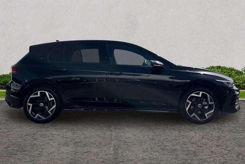 Used VW Golf VIII R-line 150 HP (110 kW) 2025 Black Hatchback