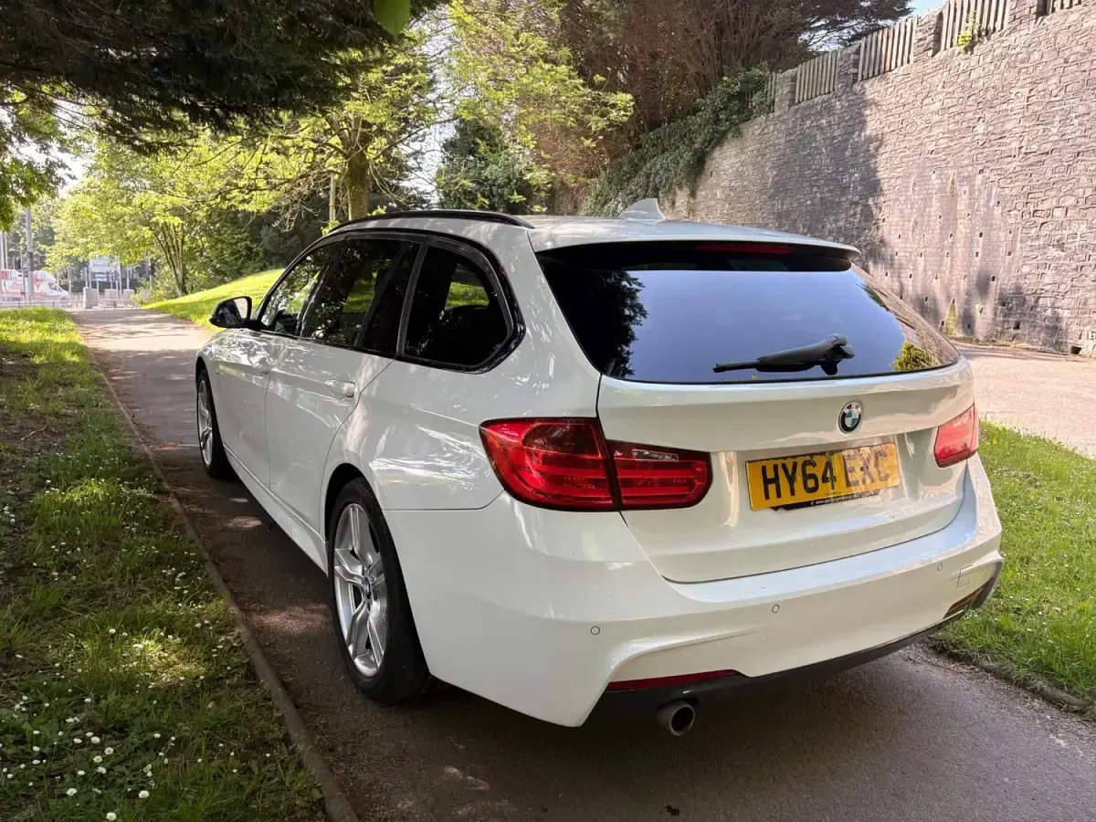 Usado BMW 320 M Sport 2014 Blanco Familiar