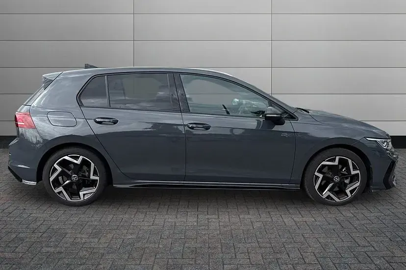 Used VW Golf VIII R-line 150 HP (110 kW) 2025 Grey Hatchback