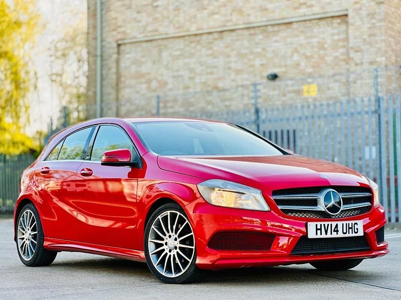Used Mercedes A200 AMG 136 HP (100 kW) 2014 Red Hatchback