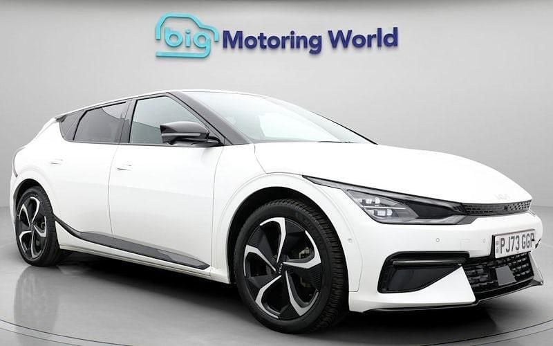 White Used 2023 Kia EV6 GT-Line S SUV | £28,600 (Good price) - Image 1/4