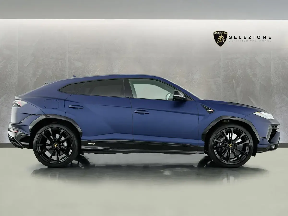 Used Lamborghini Urus 2024 Blue SUV