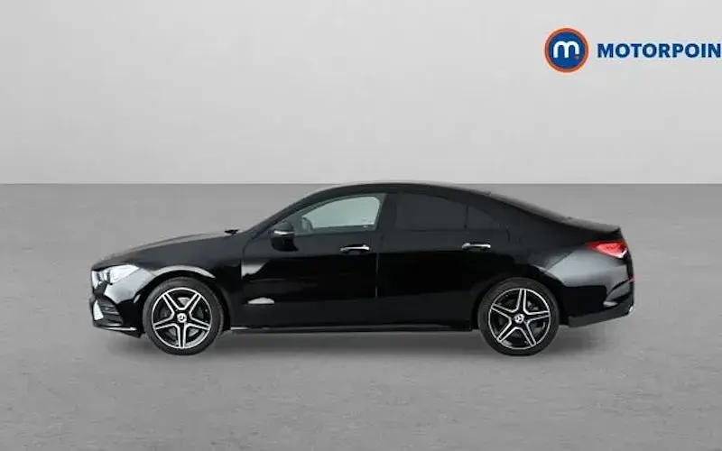 Used Mercedes E250 AMG line 218 HP (160 kW) 2022 Sedan