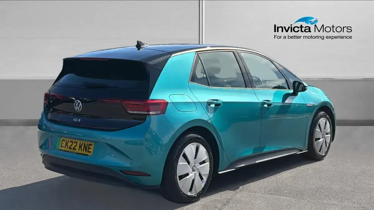 Begagnad VW ID.3 Pro Performance 150 kW (204 HK) 2022 Turkos Halvkombi