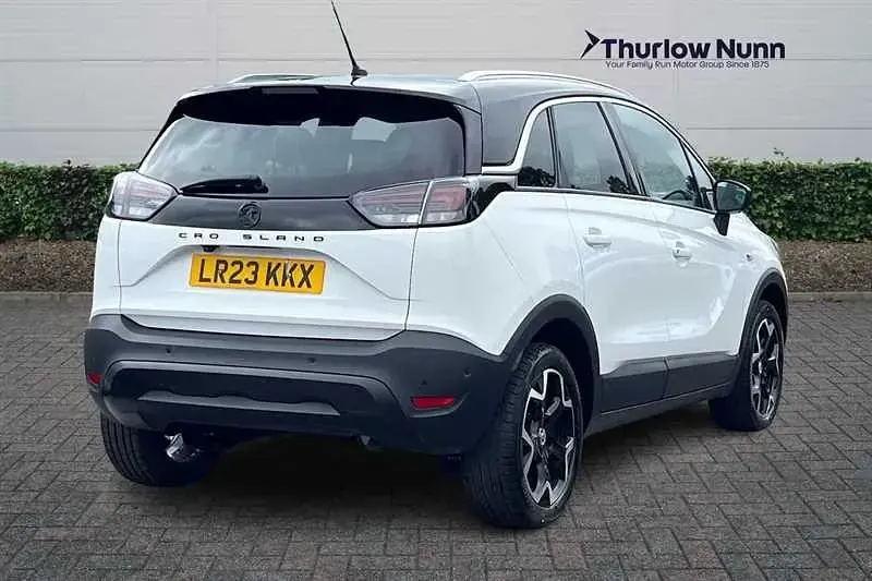 Used Vauxhall Crossland Ultimate 130 HP (95 kW) 2023 White SUV