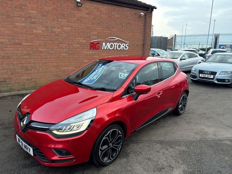 Red Used 2018 Renault Clio IV Dynamique Hatchback | £4,995 (Fair price) - Image 1/4