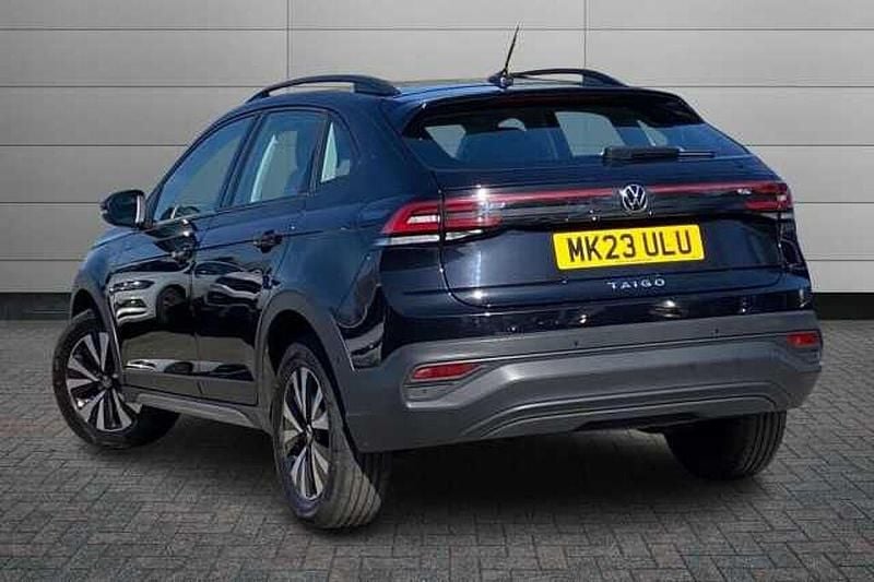 Used VW Taigo Life 110 HP (80 kW) 2023 Black SUV