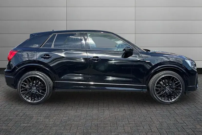 Used Audi Q2 Black Edition 150 HP (110 kW) 2023 Black SUV