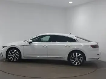 Used VW Arteon R-line 190 HP (139 kW) 2019 White Hatchback