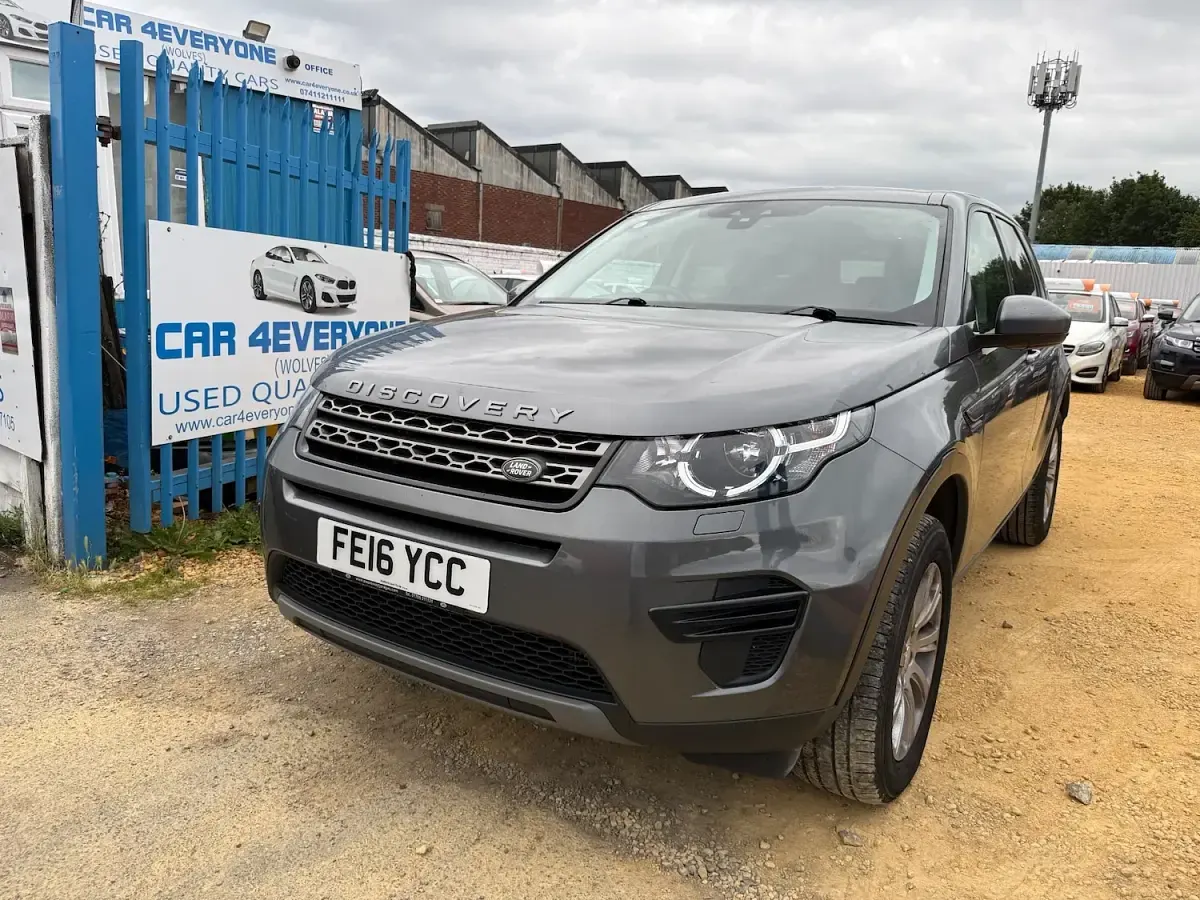 Used Land Rover Discovery Sport SE 180 HP (132 kW) 2016 Grey SUV