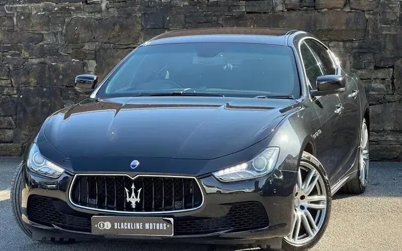 Used Maserati Ghibli 330 HP (242 kW) 2015 Black Sedan