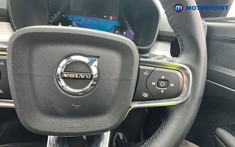 Used Volvo XC40 Plus 163 HP (119 kW) 2023 Grey SUV